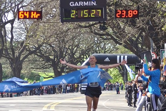 'Intruder' wins marathon of Buenos Aires